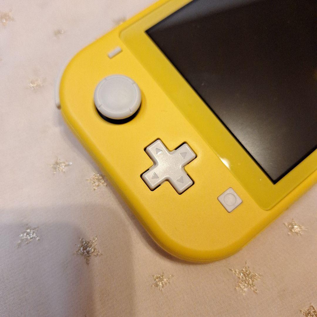 Nintendo Switch Lite　本体　イエロー