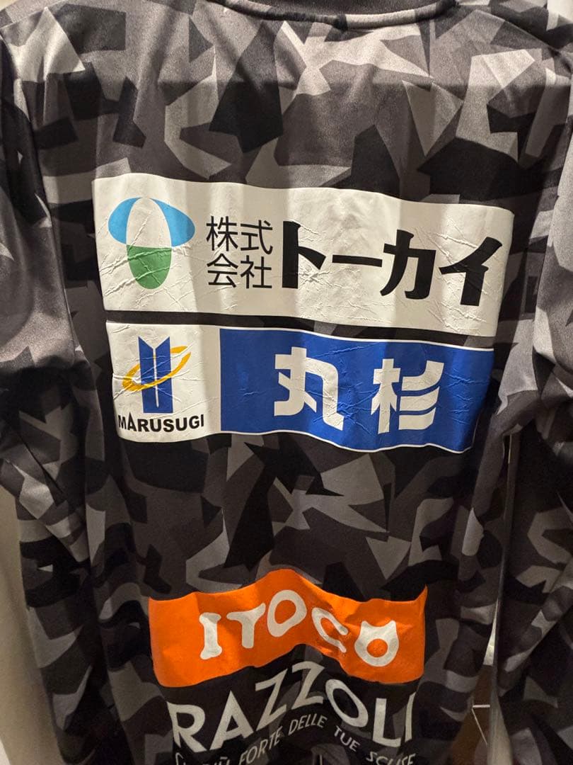 FC岐阜 迷彩柄 サッカーウェア RAZZOLI