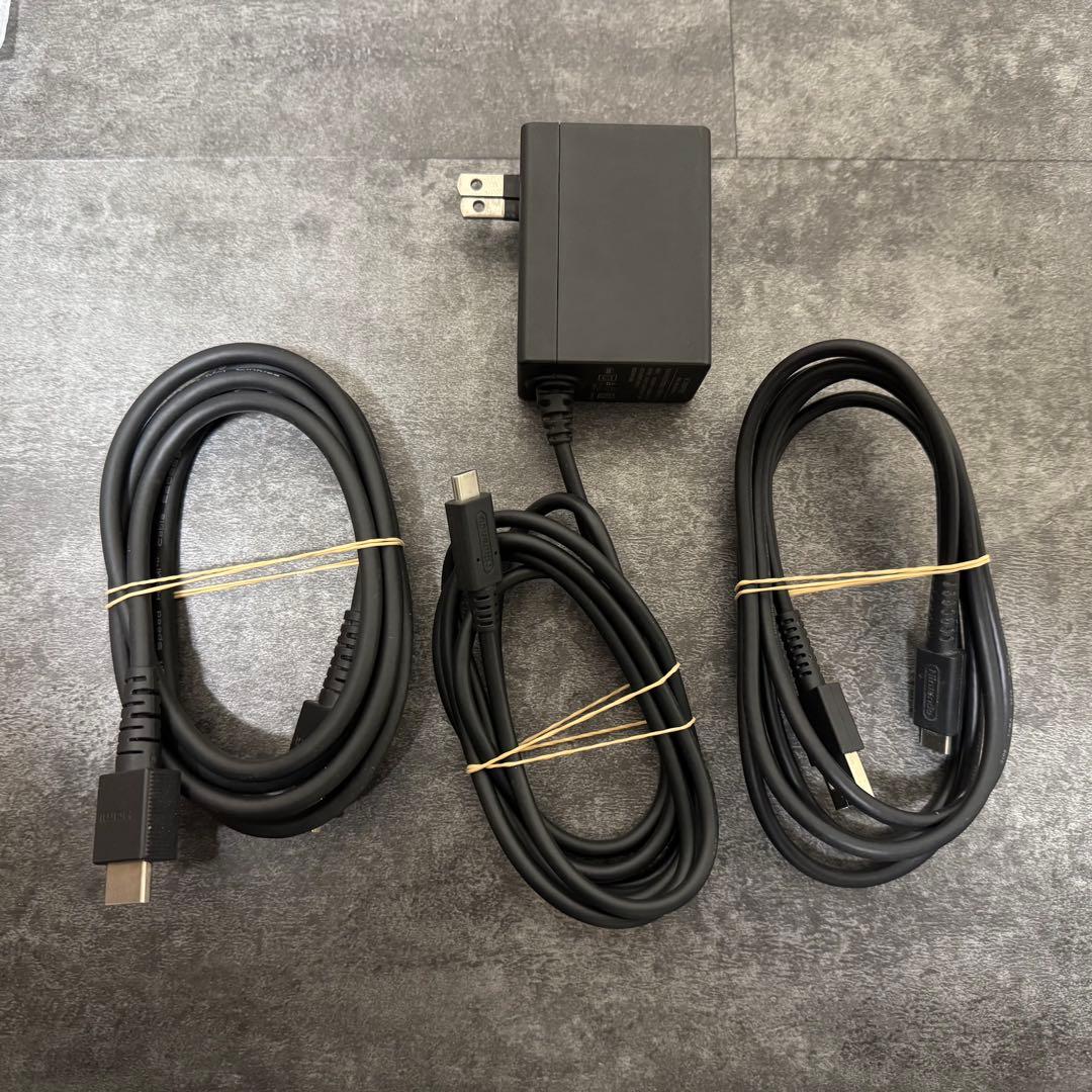美品！ Nintendo Switch