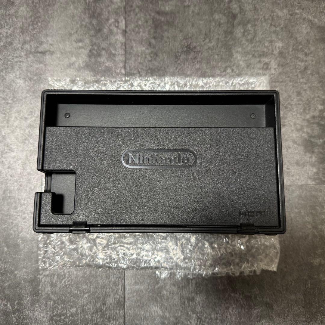 美品！ Nintendo Switch