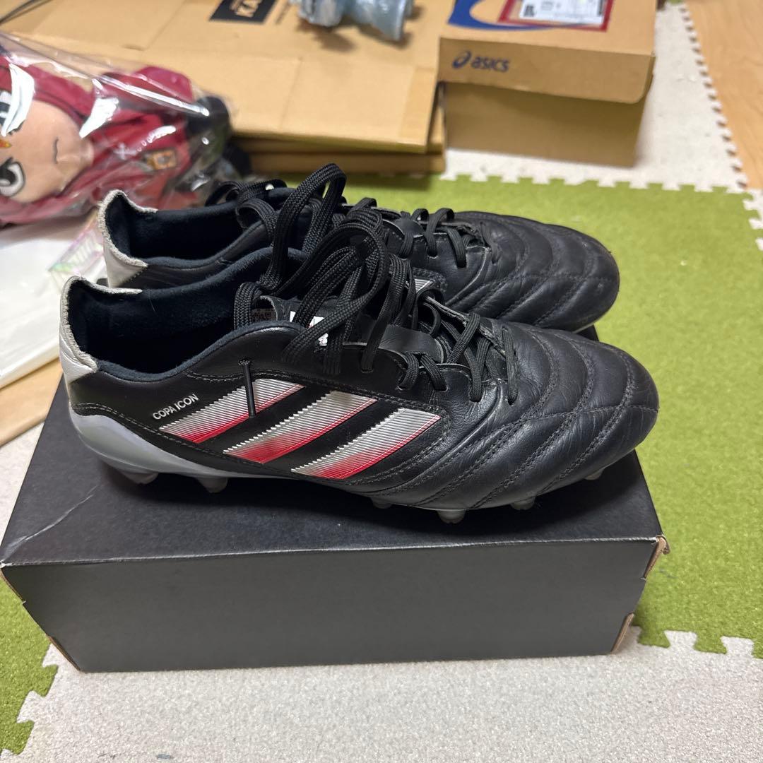 adidas アディダス　コパアイコン2