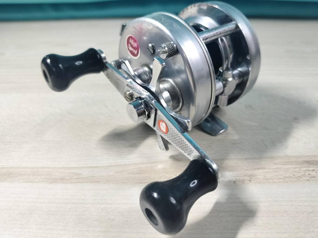 アブガルシア　アンバサダー4500c　ビンテージ　リール abu