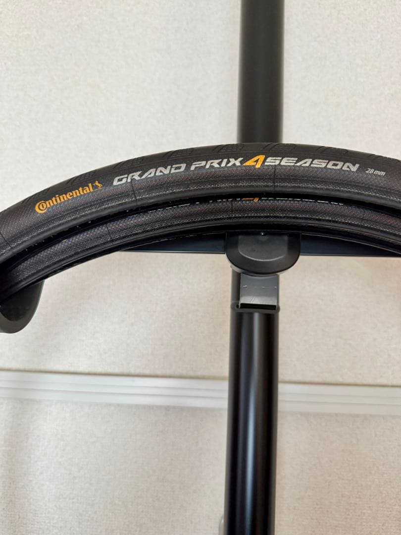 Continental Grand Prix 4 Season 28mm 2本
