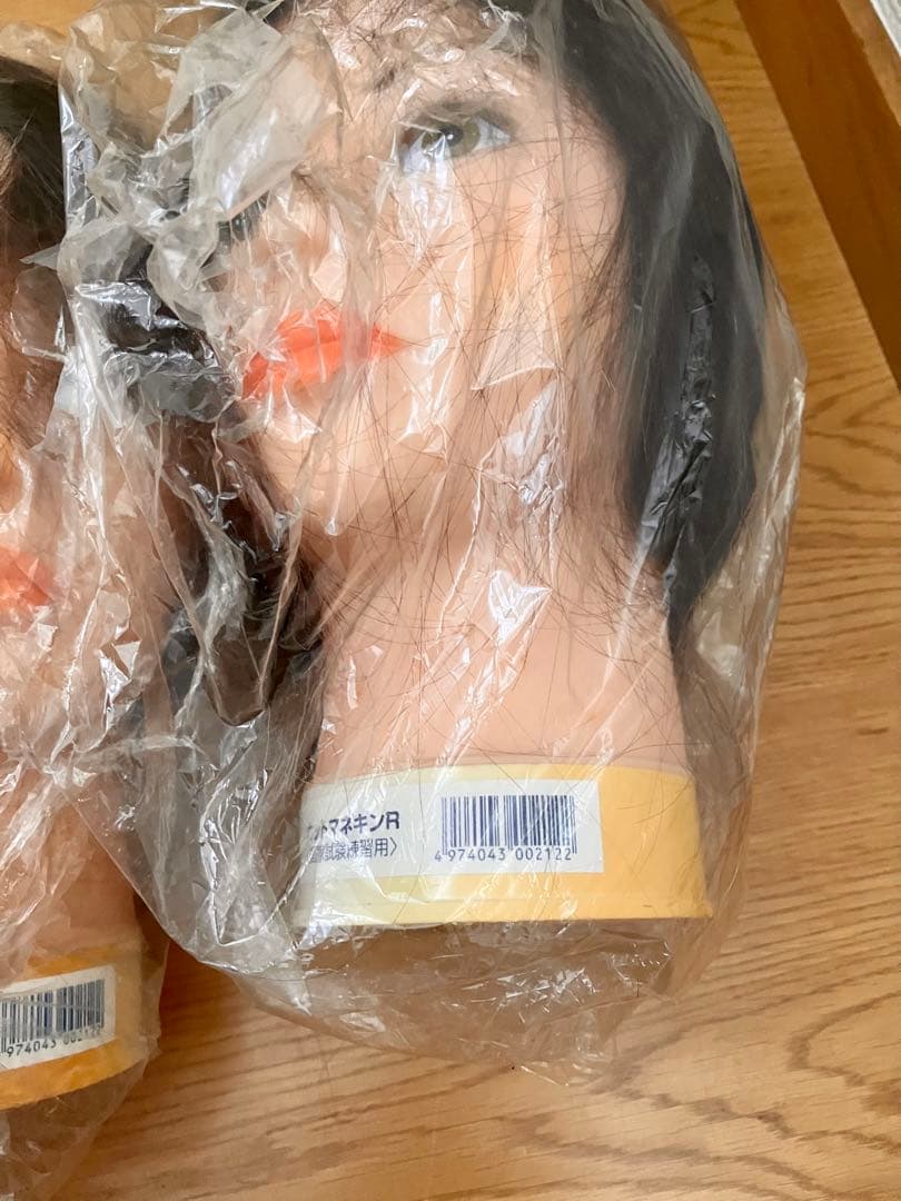 chi-kaプロフ確認お願いします。 カットマネキンR