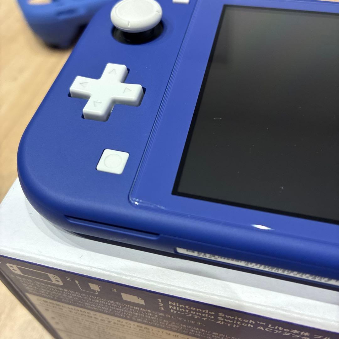 ［美品］Nintendo Switch Lite 青色 本体 充電器付き