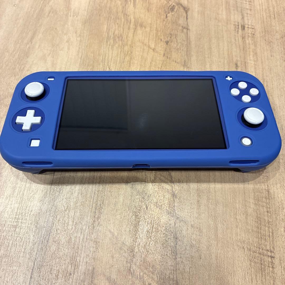 ［美品］Nintendo Switch Lite 青色 本体 充電器付き