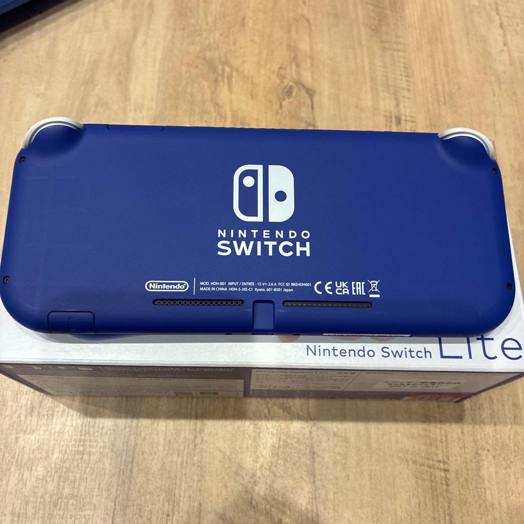［美品］Nintendo Switch Lite 青色 本体 充電器付き