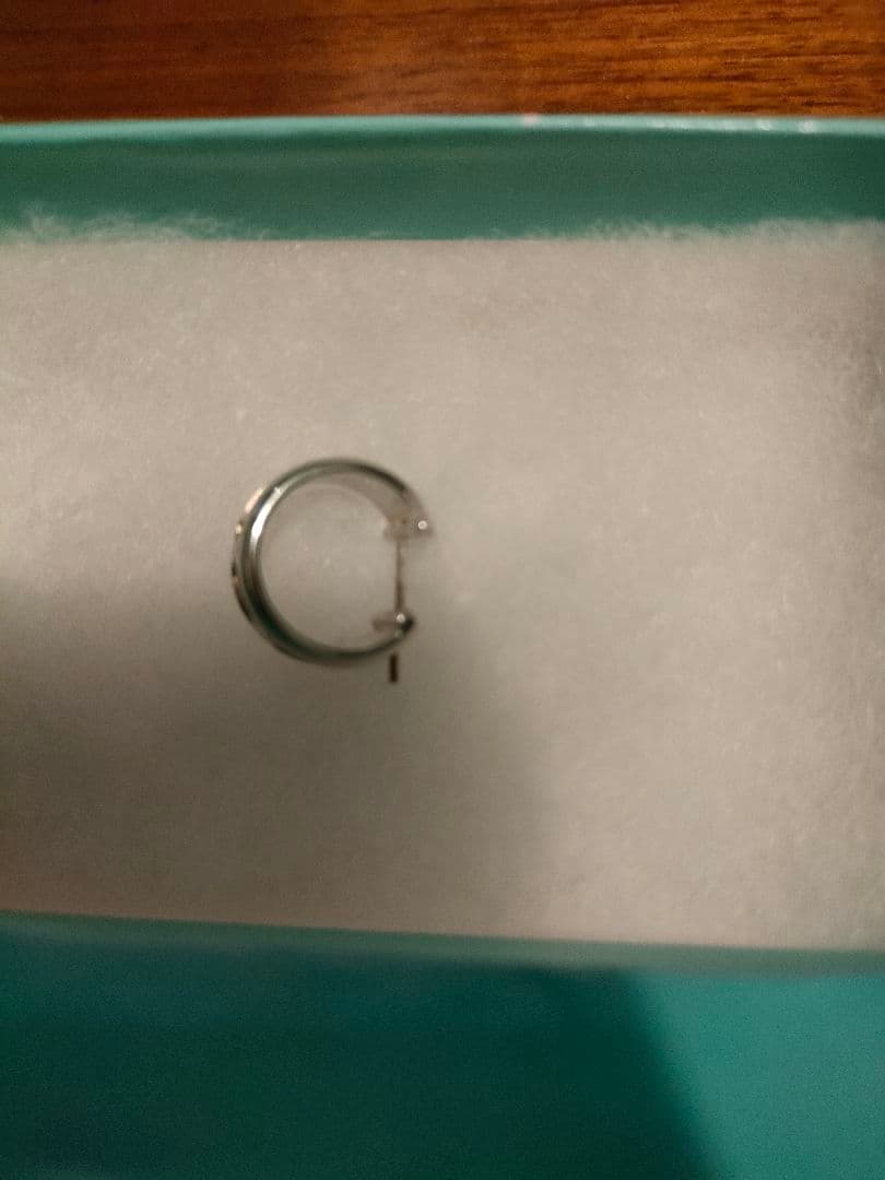 Tiffany & Co. アトラスシルバーフープピアス