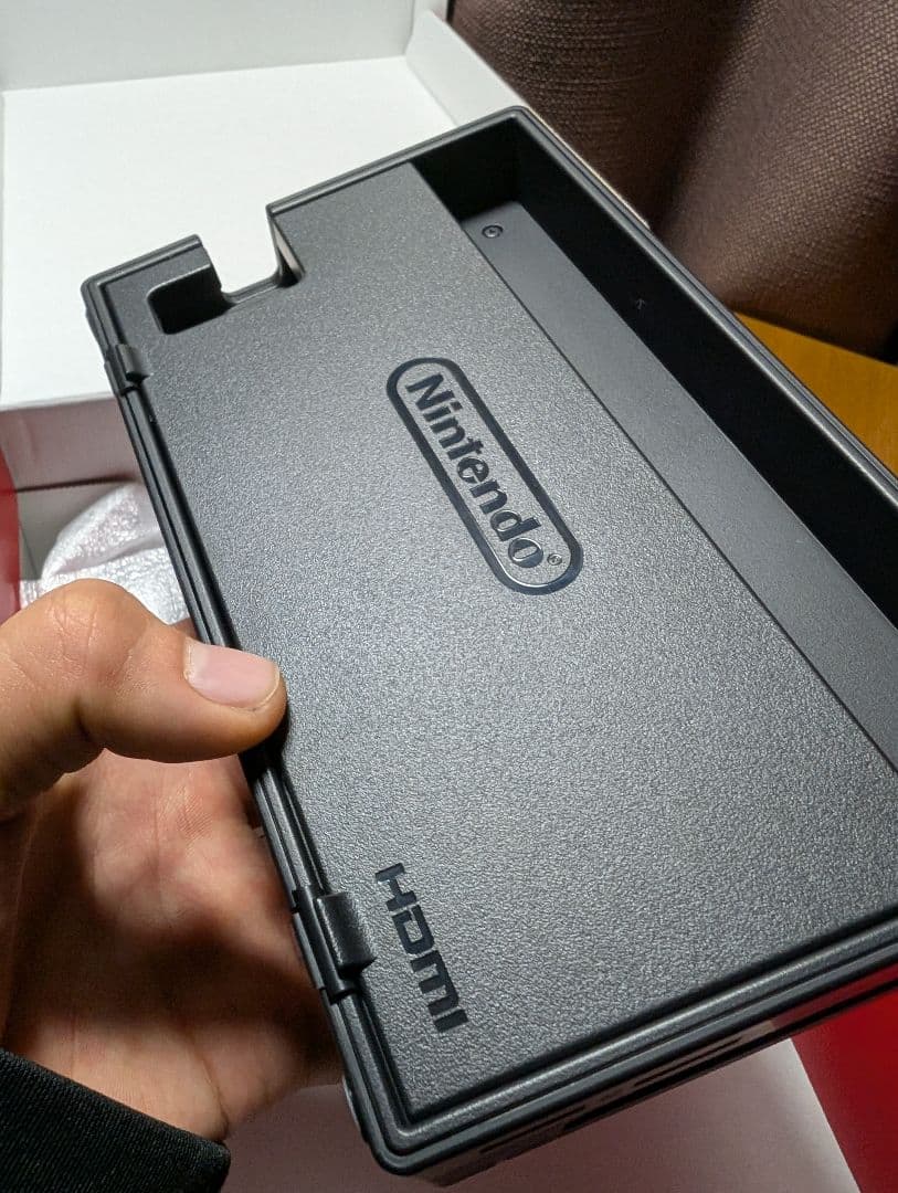 Nintendo Switch本体 青赤Joy-Con　SDカード256GB付き