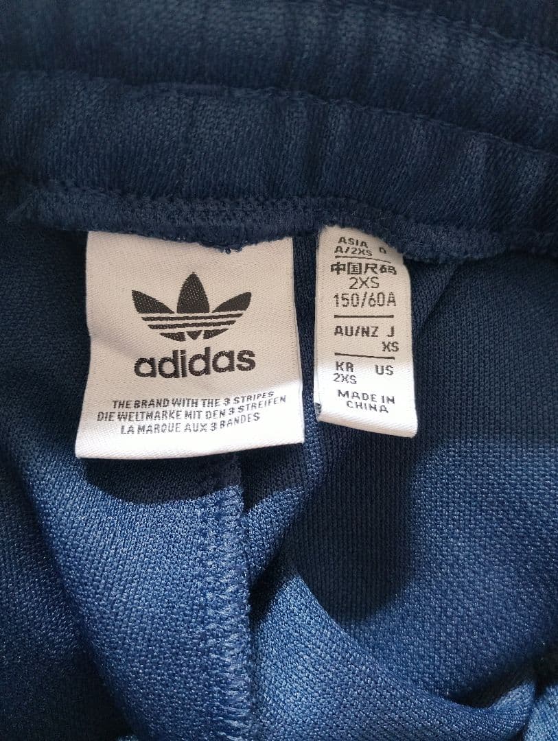 adidas ジャージ下　ネイビー　XS