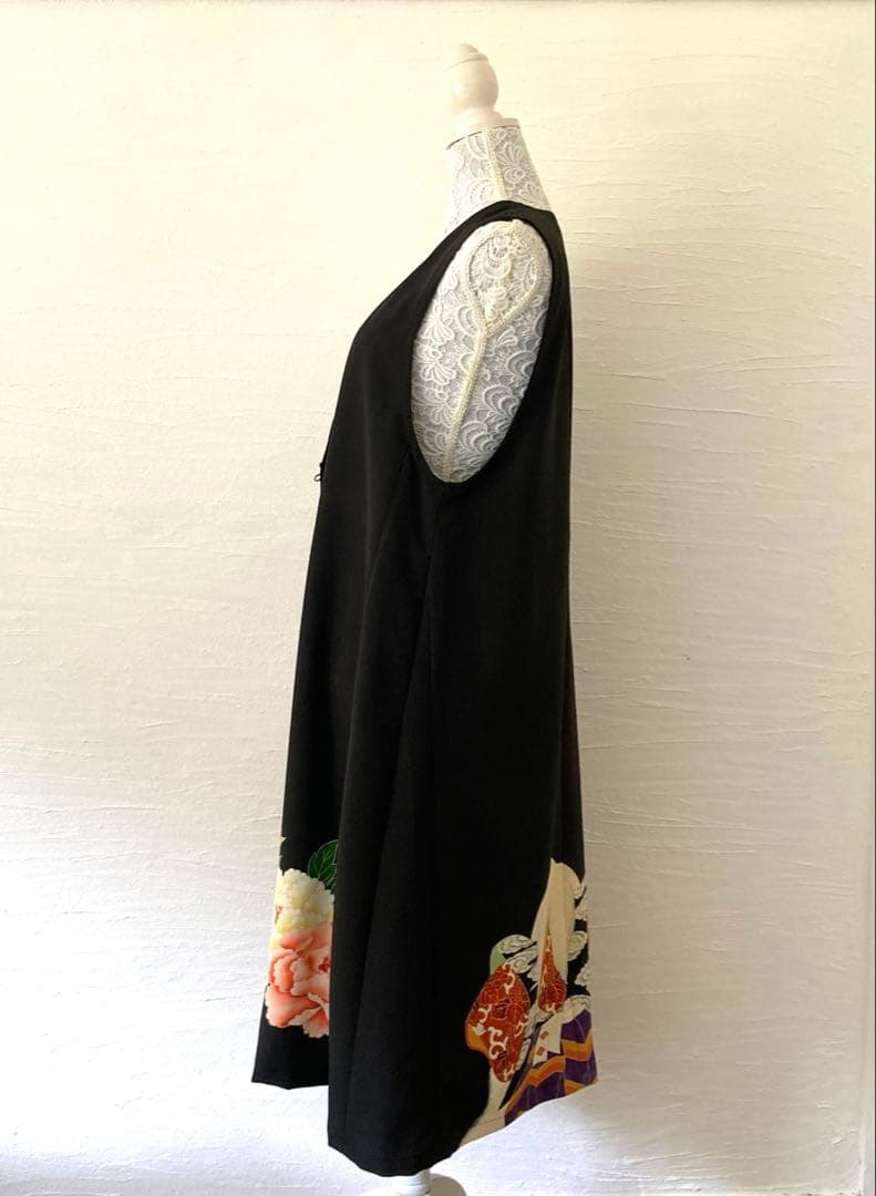 黒留袖リメイク　ロングジレ