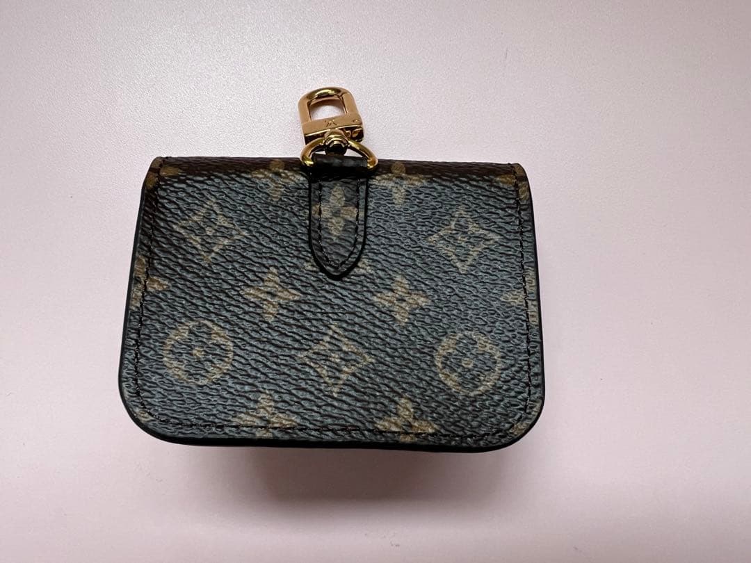 Louis Vuitton モノグラム　AirPodsケース