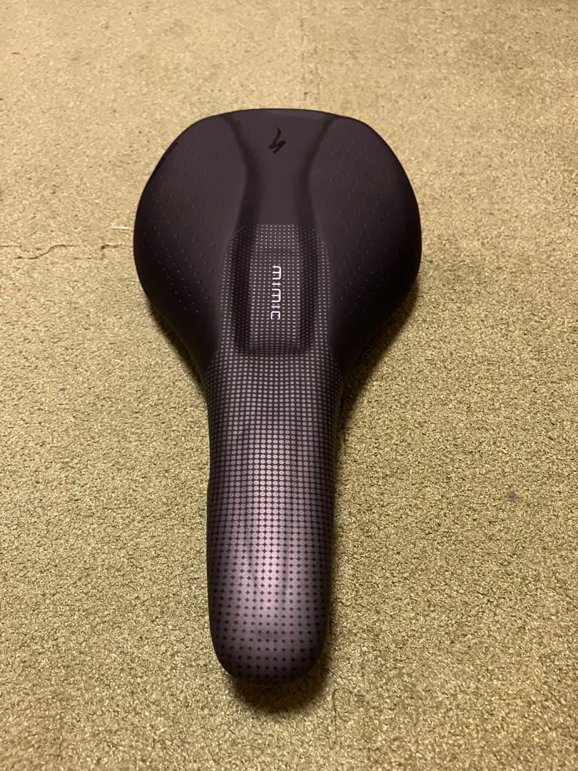 みかん　Specialized PHENOM mimic comp