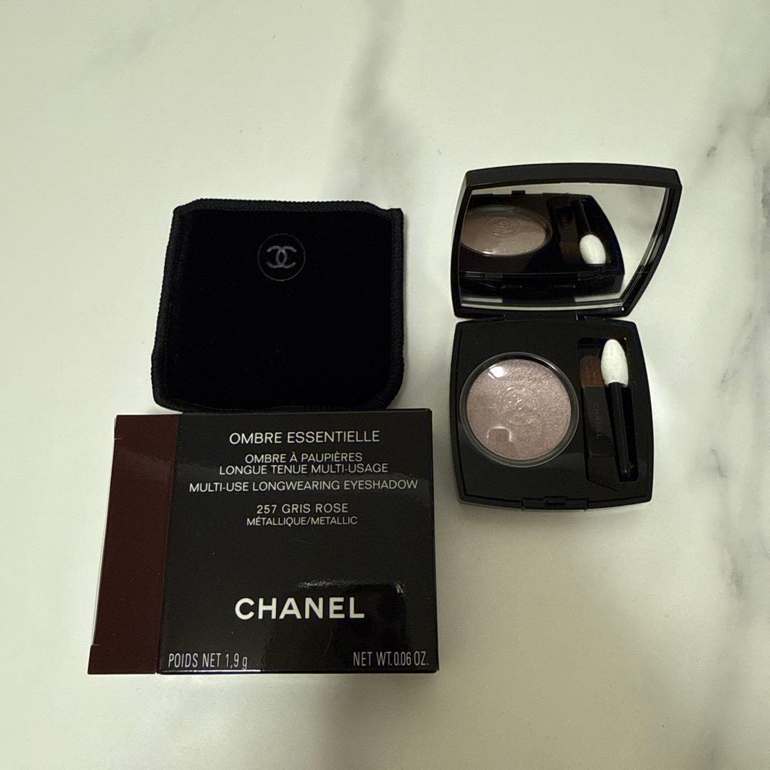 CHANEL オンブルエサンシエル257グリローズ　アイシャドウ
