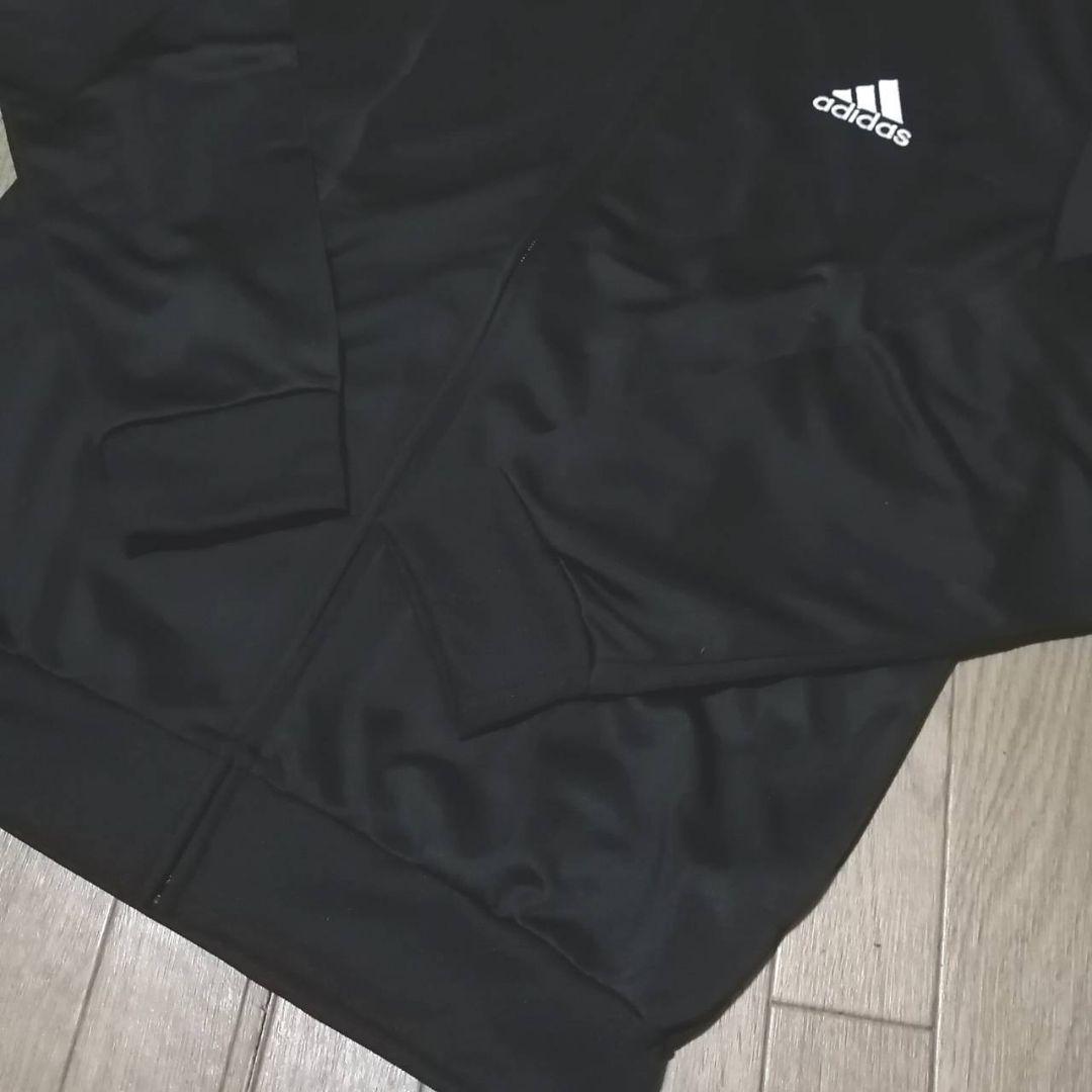【人気】新品　adidas メンズジャージ上下セット XL　　正規品