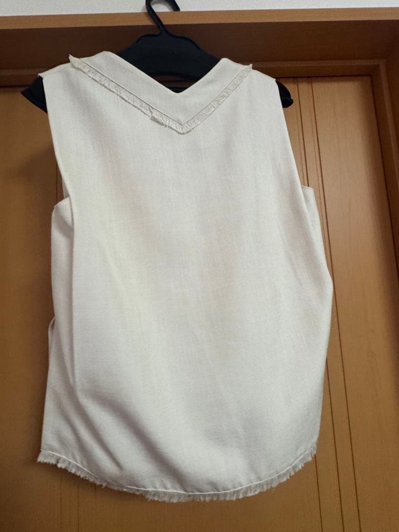 リネンライクVネックベスト （LIGHT BEIGE）
