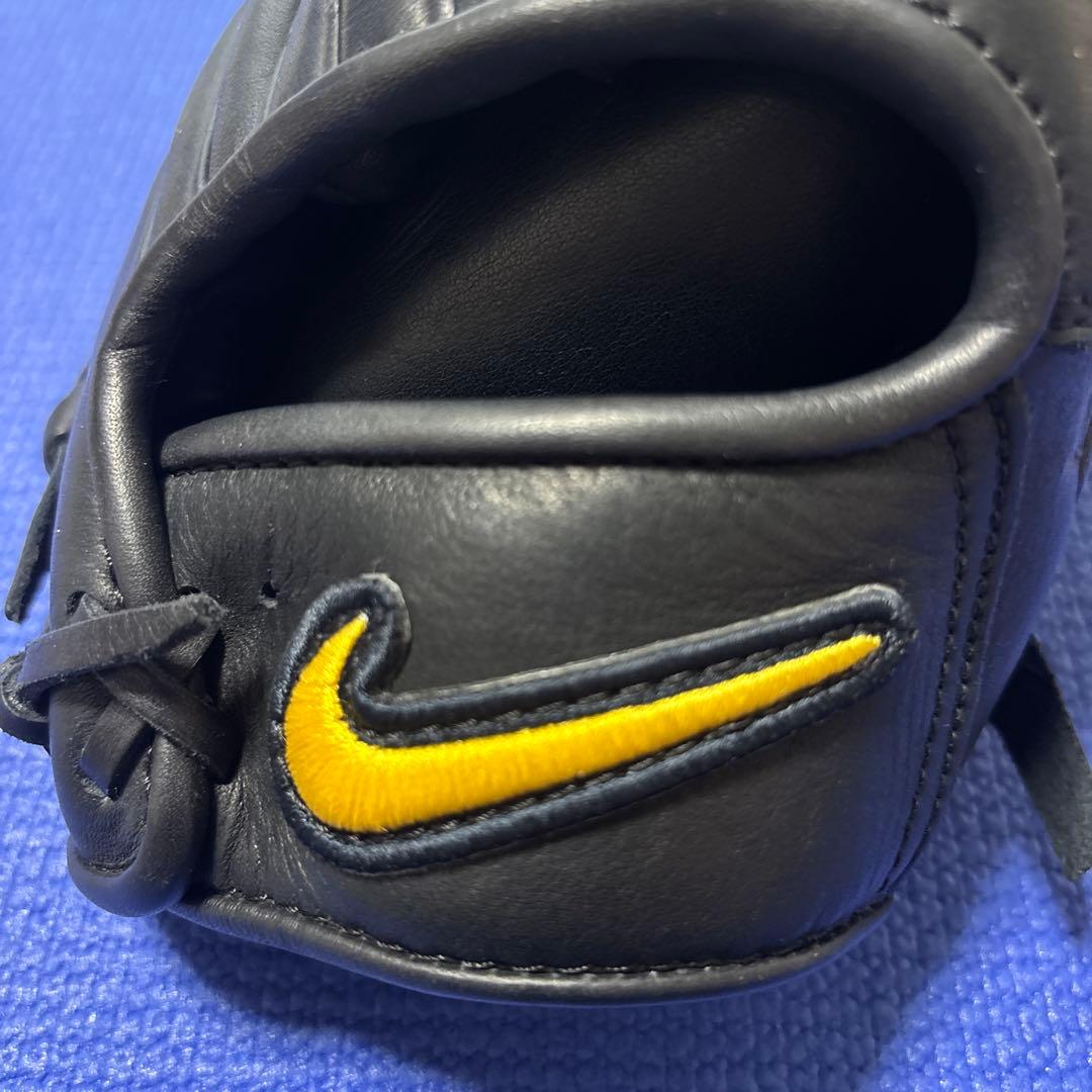 NIKE 岩村明憲モデル　一般軟式野球用グローブ オールラウンド　高学年
