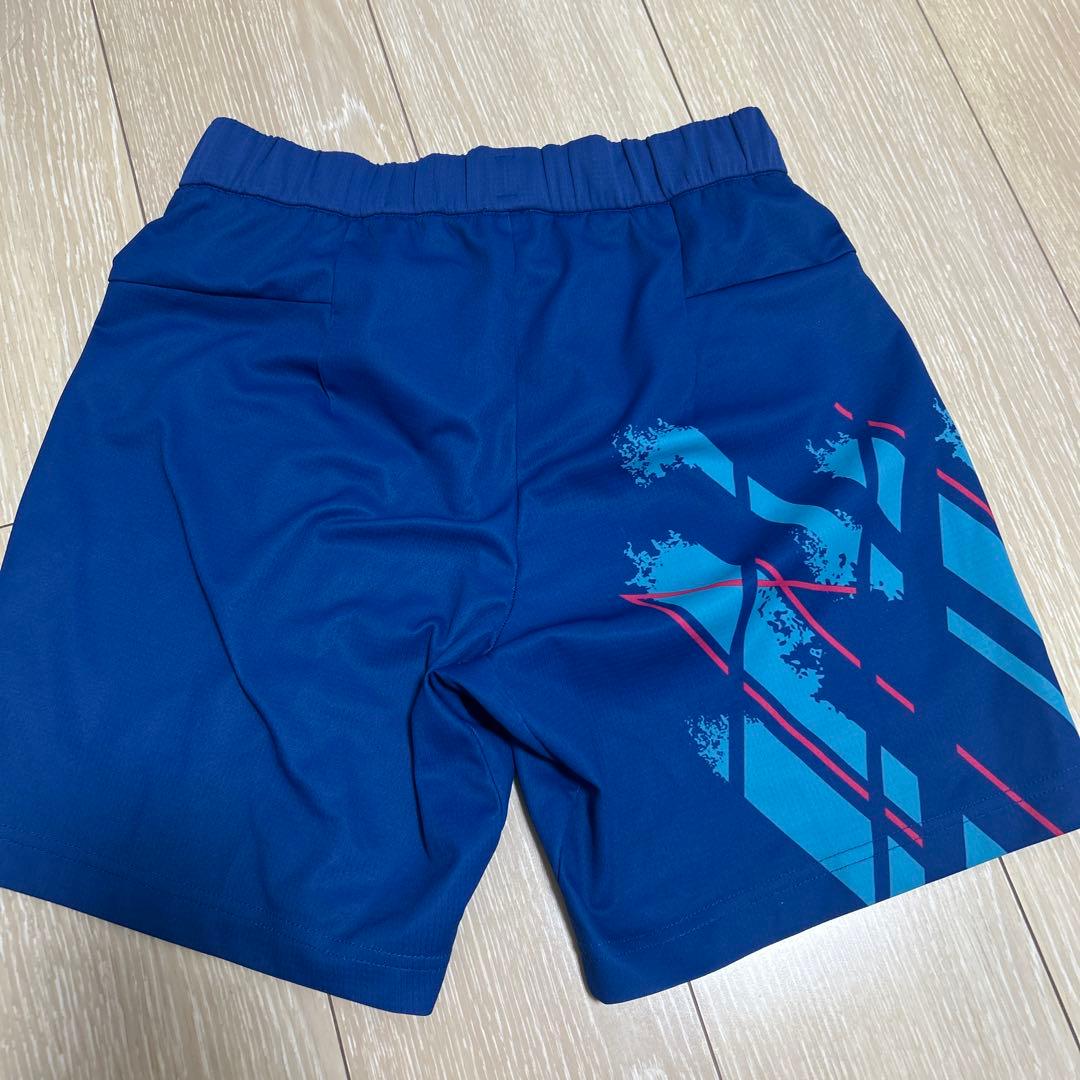 バドミントン ハーフパンツ青
