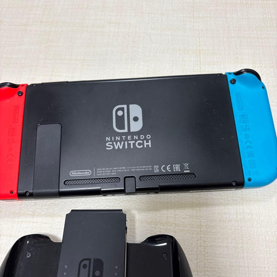 Nintendo Switch 本体のみカラーネオン赤、青