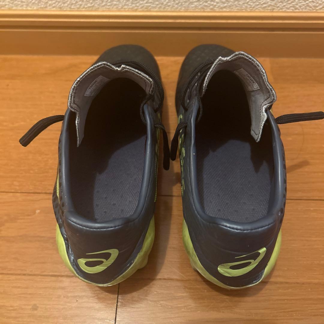 asics サッカースパイク　メナス