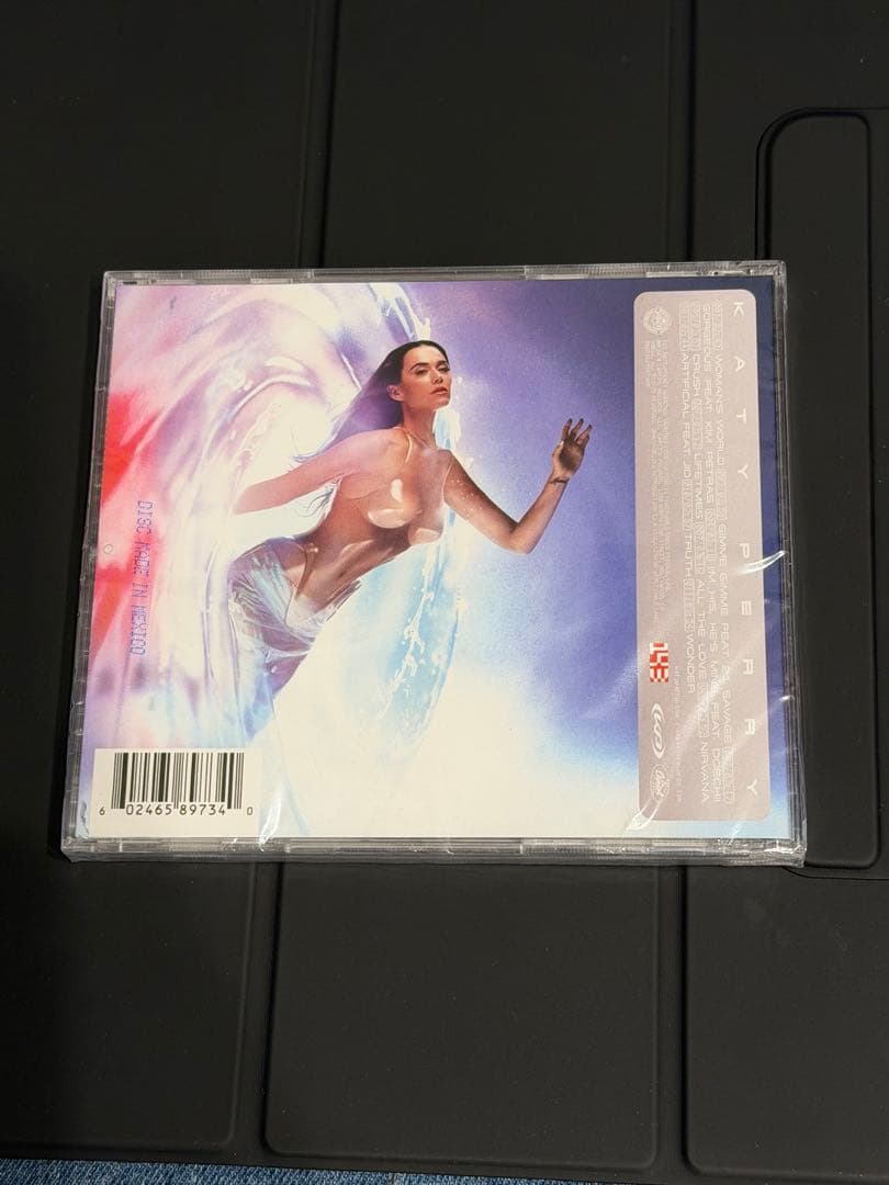Katy Perry 143アルバムCD サインカード封入 ラストワン