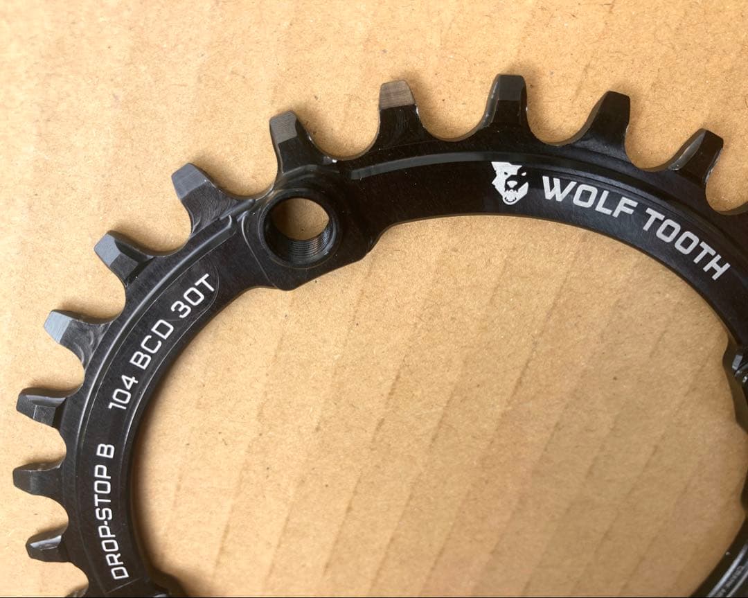 美品!!ウルフトゥース 30T 104 BCD ナローワイド WOLFTOOTH