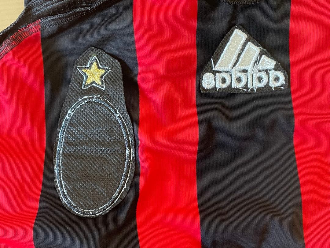 セリエAアディダスACミラン06 07サッカーユニフォームホームカカ赤黒