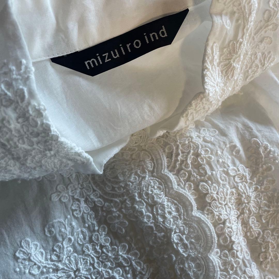 ミズイロインド　mizuiro ind レーススタンドカラーワイドシャツ　花柄