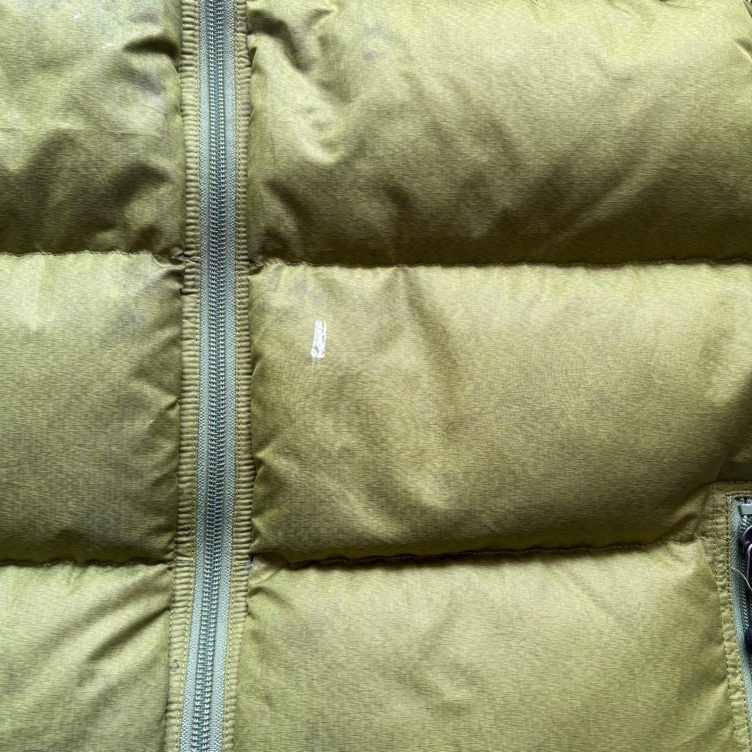 00s Patagonia オリーブグリーン ダウンベスト　ゲッコーグリーン