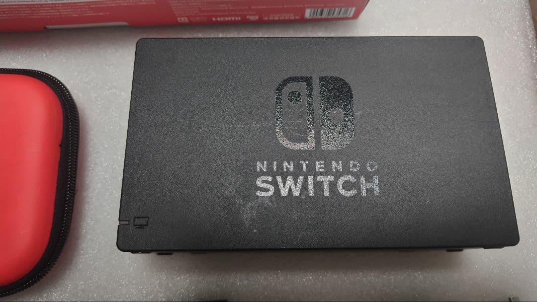 Nintendo Switch 本体 Joy-Con付き　マリオのケース付