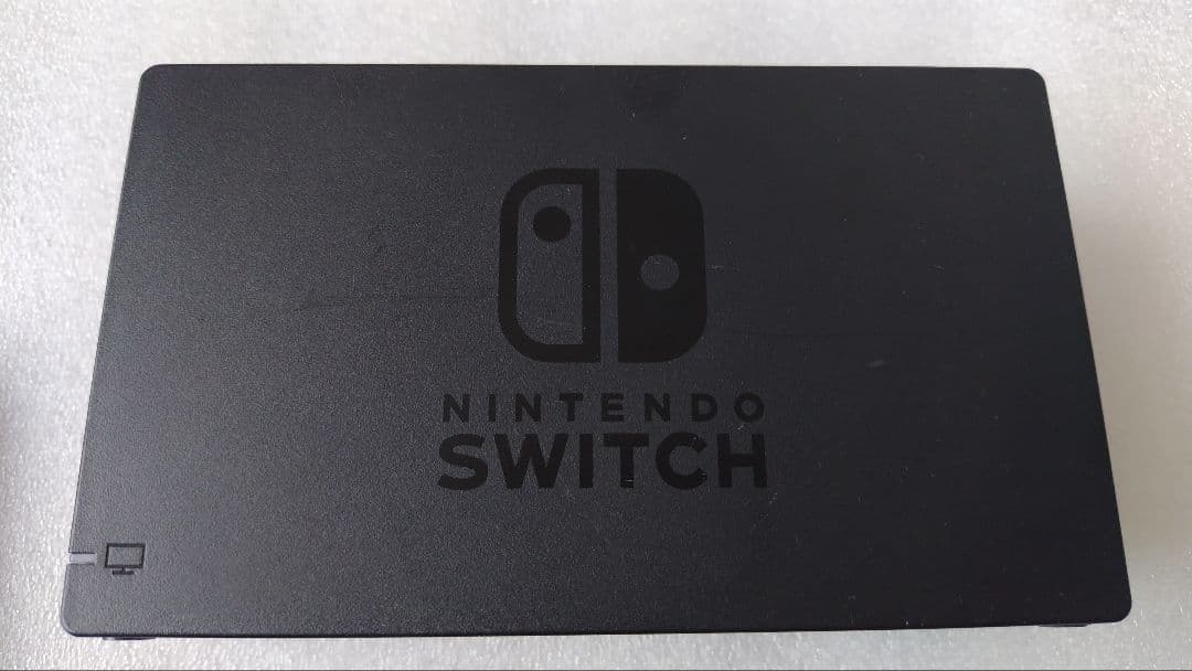 Nintendo Switch 本体 Joy-Con付き　マリオのケース付