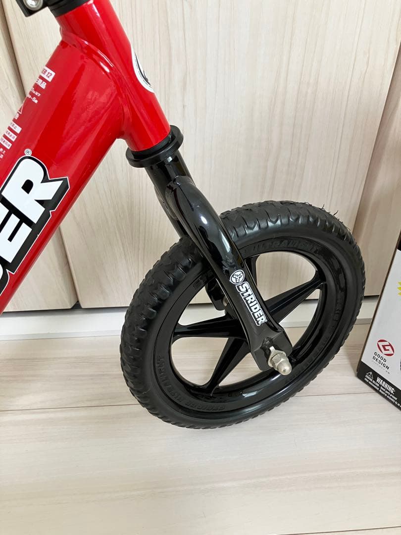 STRIDER バランスバイク SPORT レッド ストライダー　箱、説明書あり