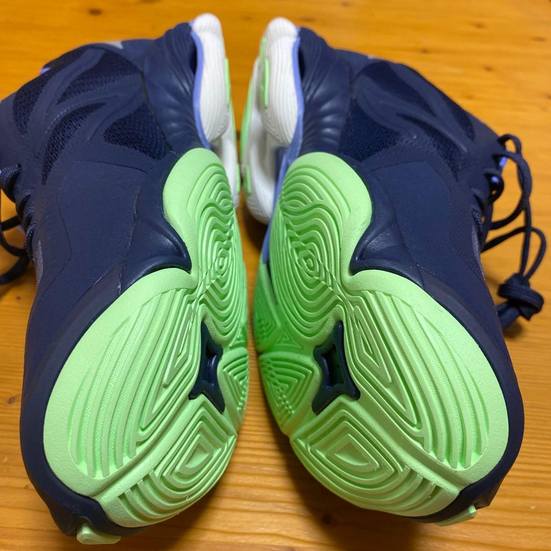 MIZUNO ウエーブライトニング Z7