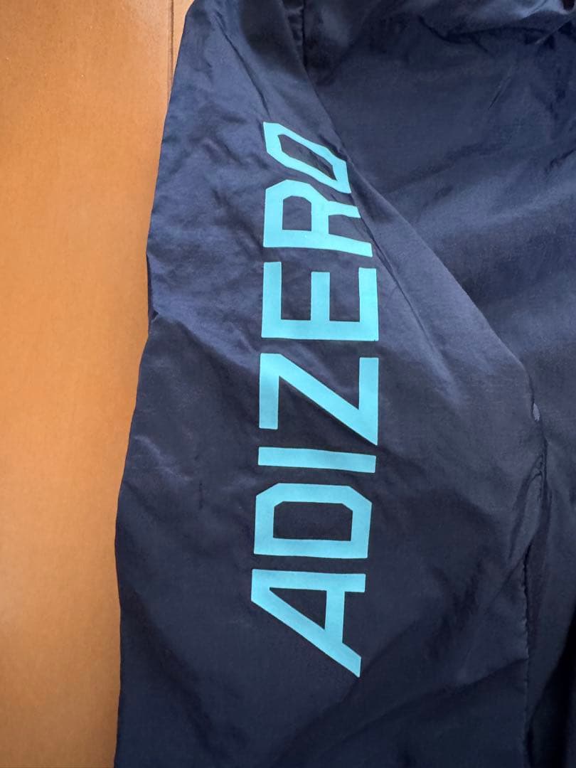 adidas ADIZERO ウィンドブレーカー ネイビー