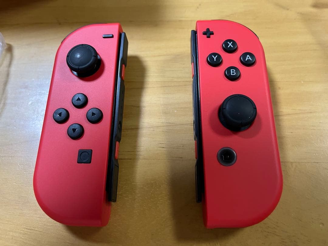 Nintendo Switch マリオレッド 美品