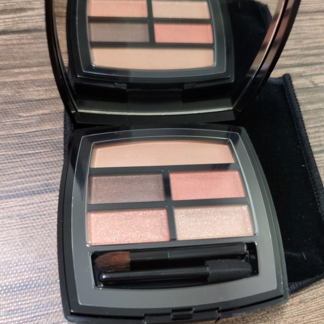 CHANEL レキャトルオンブル アイシャドウパレット