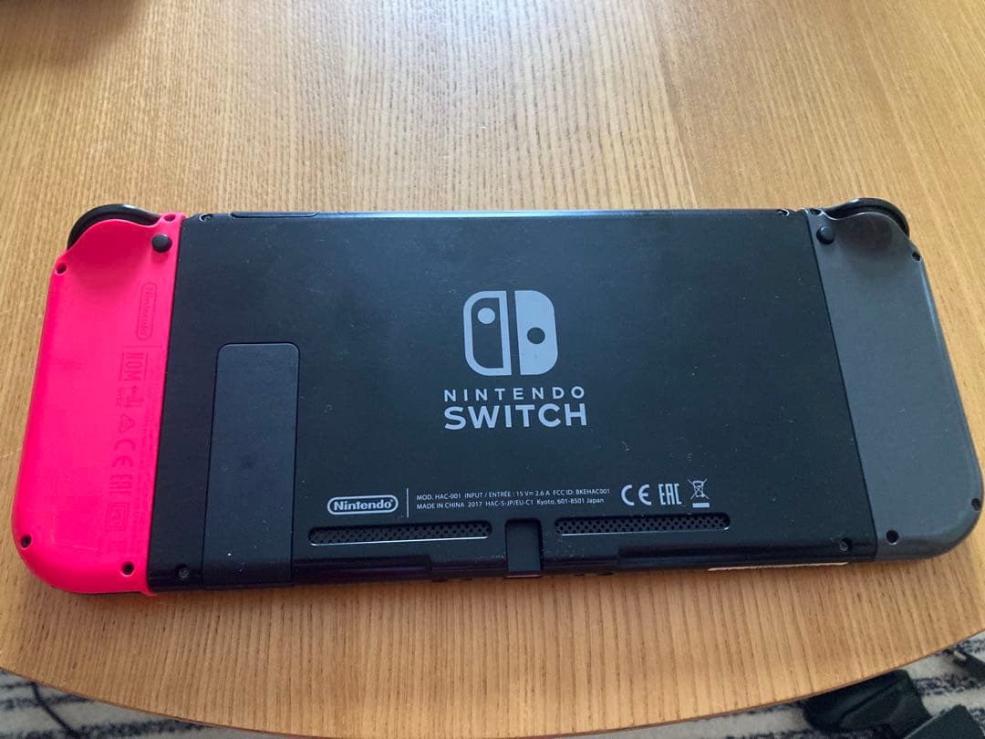 Nintendo Switch 本体 ドッグ、コード他付属品あり