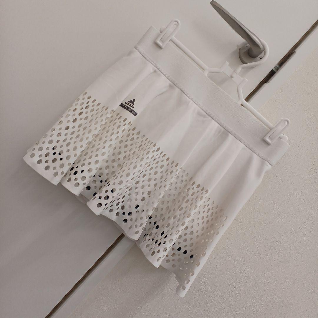 ♥️専用♥️ スコートadidas 　　　　アディダス 　　　L　size