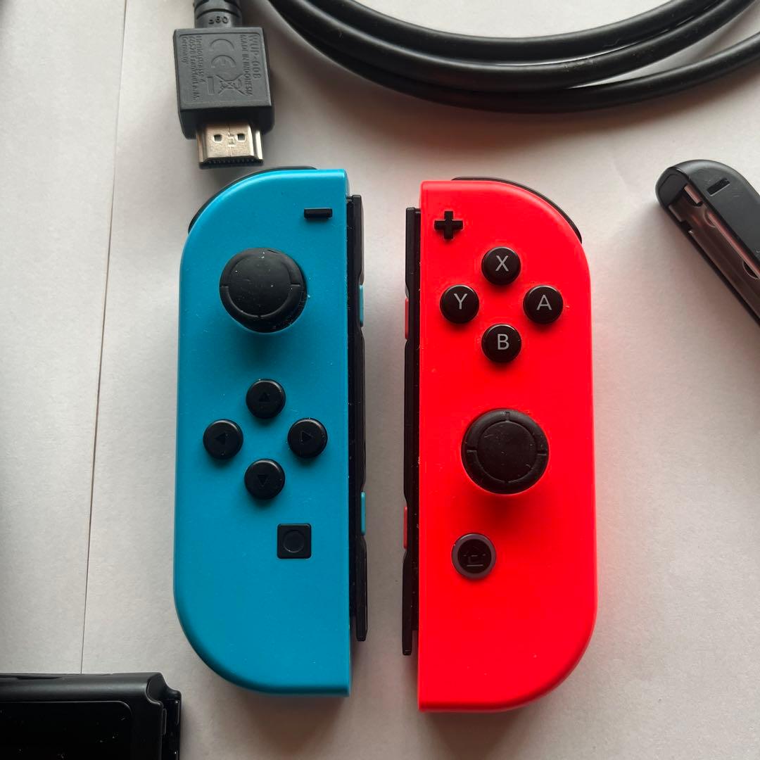 【美品】Nintendo Switch セット64GBSDカード端子キャップ付き