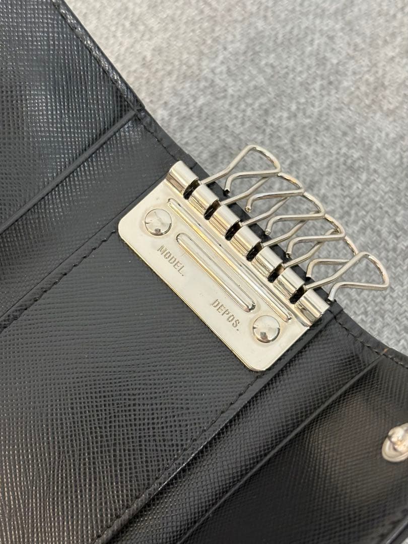 【箱付き】【未使用品】プラダ 6連キーケース 鍵入れ ナイロン ブラック288