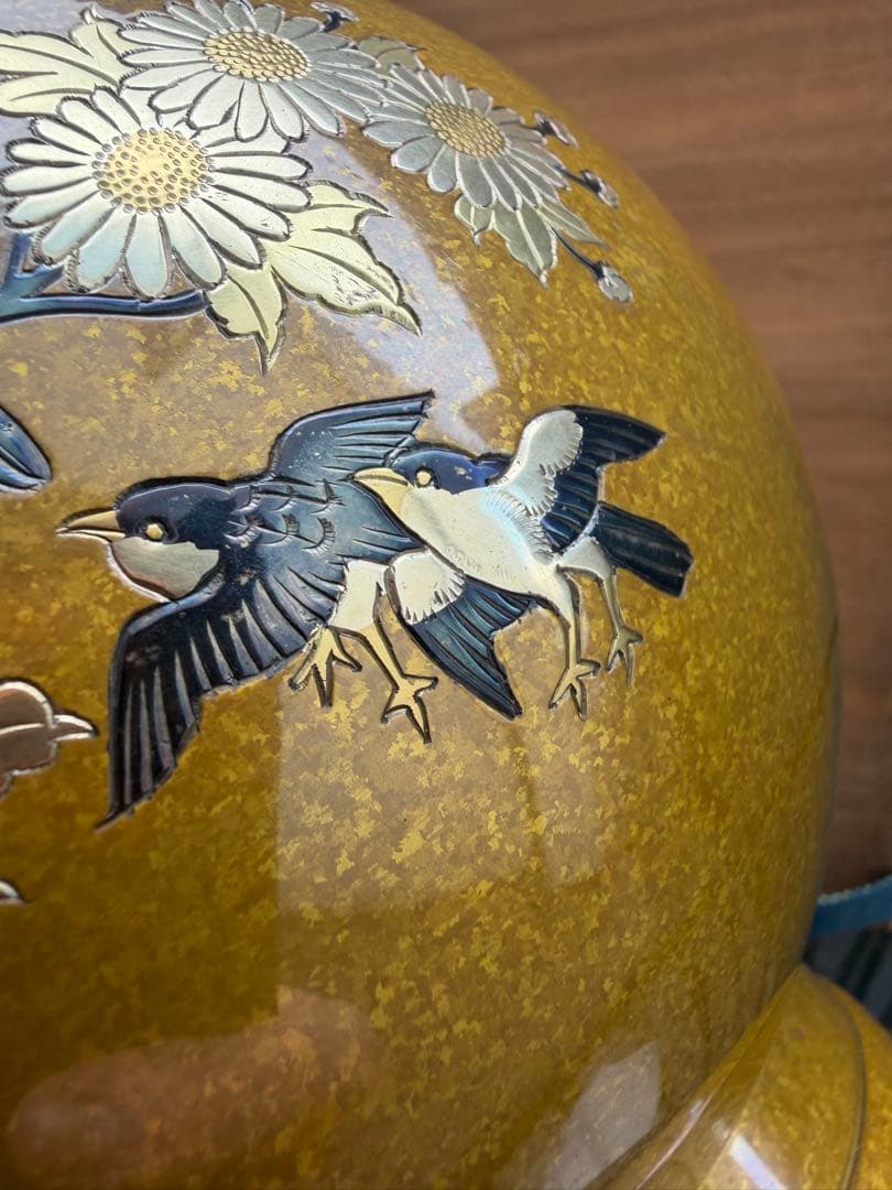 真鍮の花瓶 金色の花瓶 花と鳥の装飾