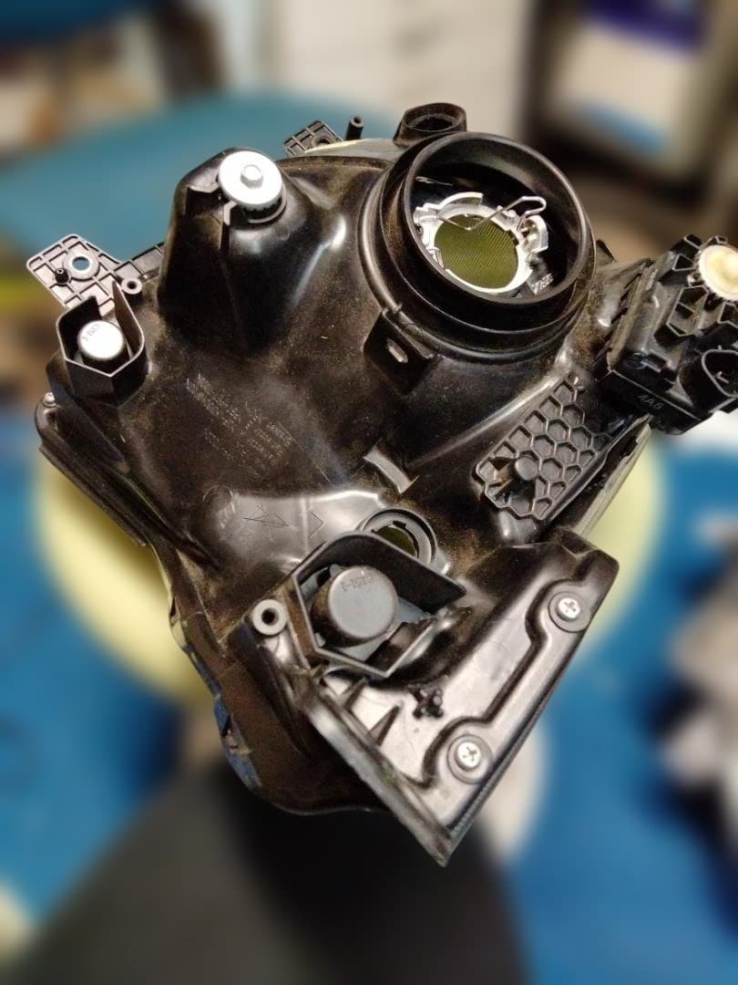 スズキ ワゴンR MH35S/MH55S 左ヘッドライト