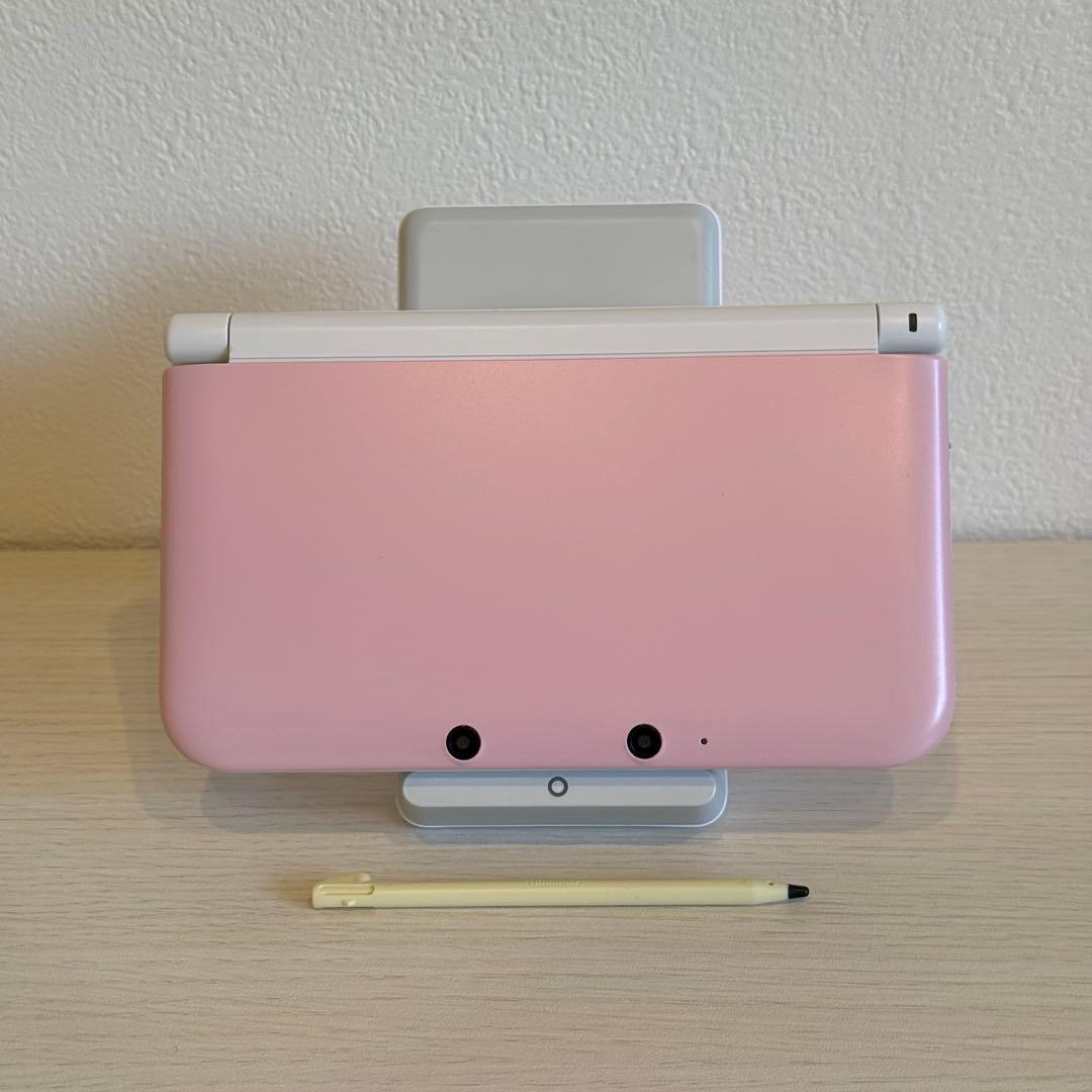 ニンテンドー3DS LL ピンク×ホワイト 箱付き 3-077