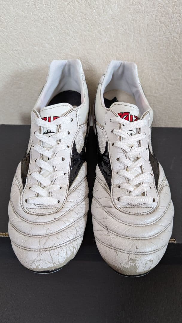 ①Mizuno Morelia ミズノ モレリア サッカースパイク シューズ