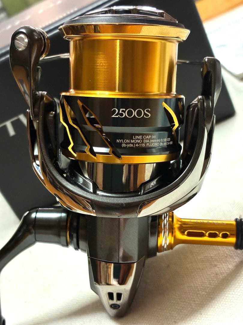 【機関良好】シマノ リール20ツインパワー2500S【カスタム品】