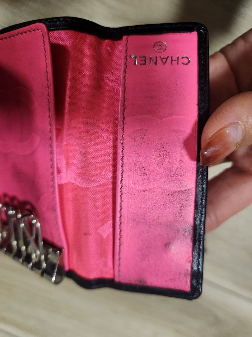 【人気モデル】CHANEL CCロゴ キーケース ネイビー