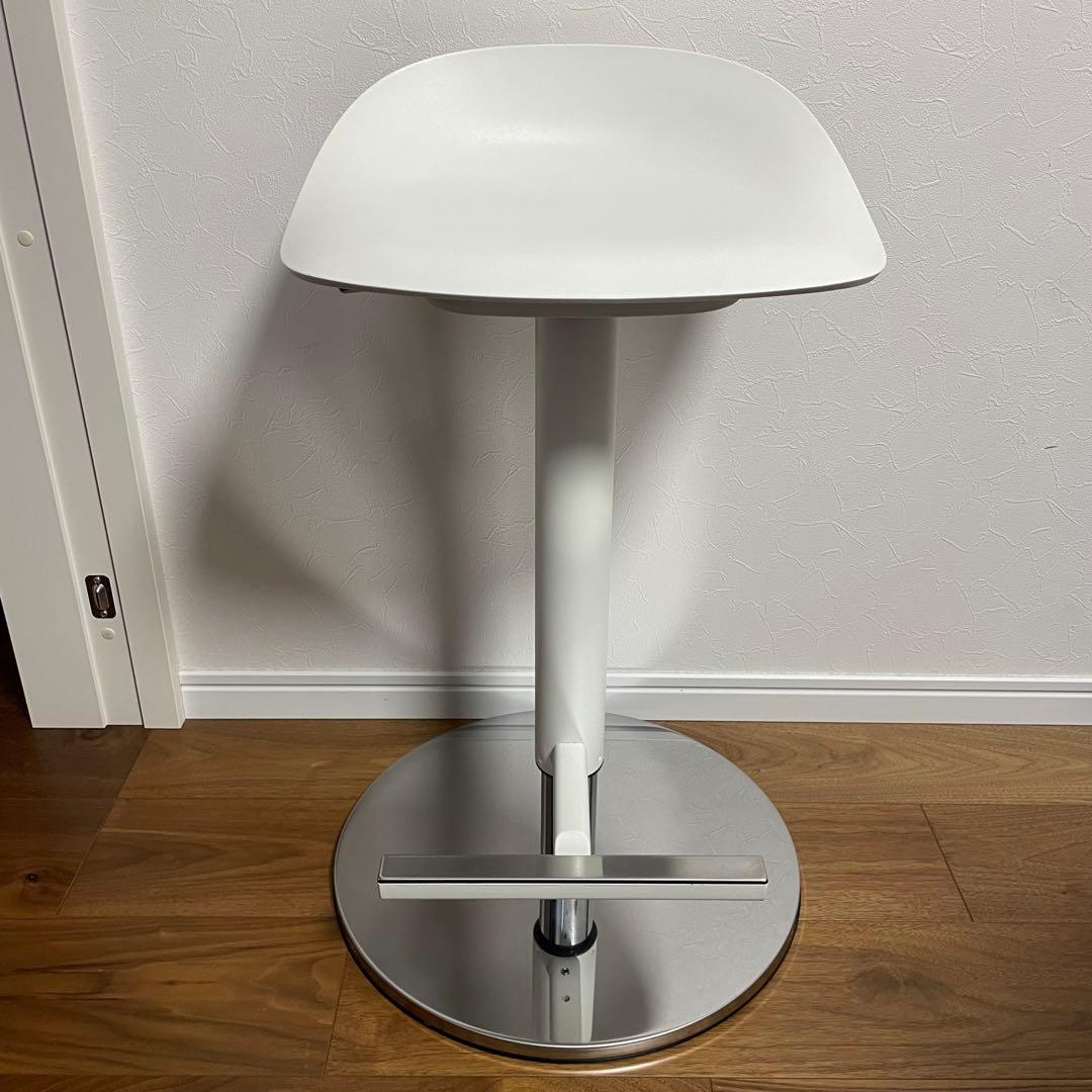 イケア　JANINGE ヤニンゲ バースツール　カウンターチェア　昇降　IKEA