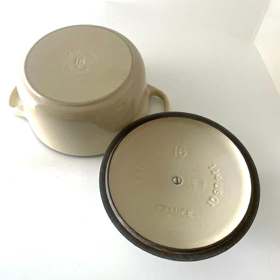 LE CREUSETルクルーゼ 両手鍋 ココット・ロンド 16cm クリーム