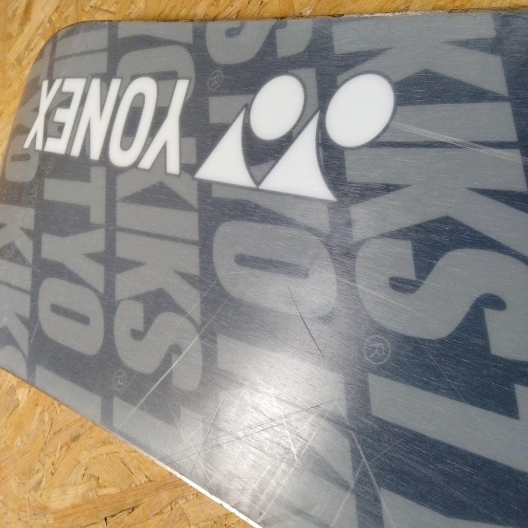 YONEXのKIKS.TYOコラボモデル a2634