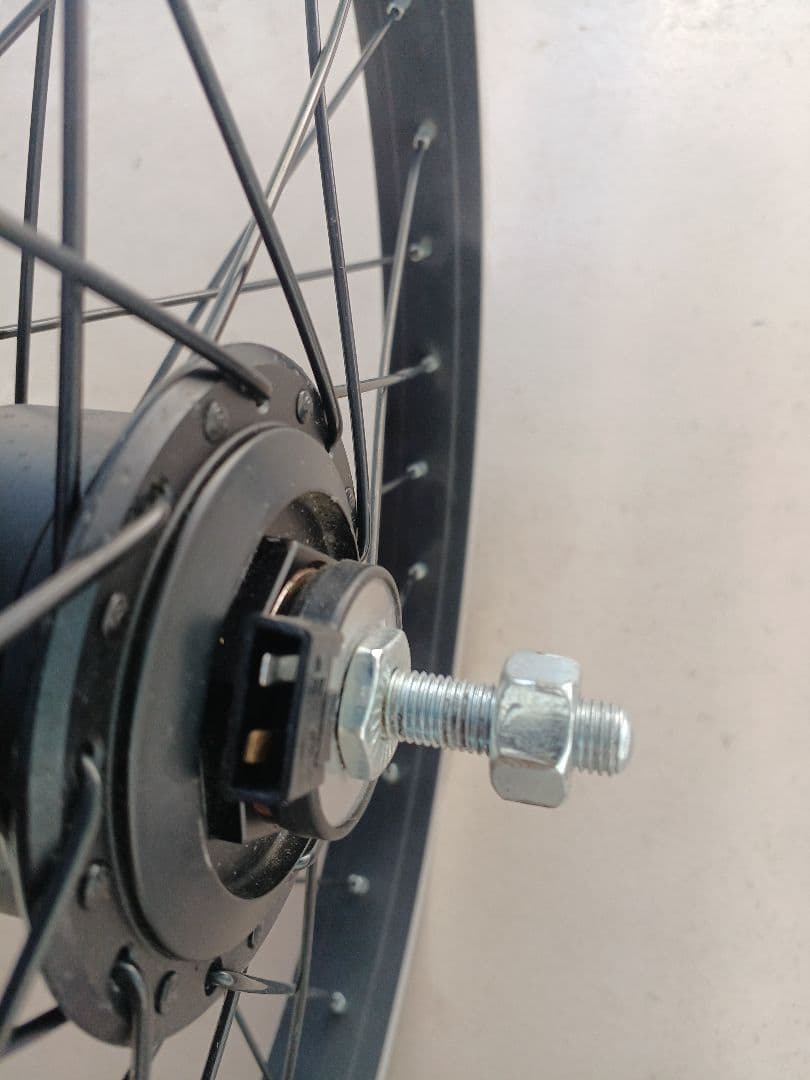 ホイール　タイヤセット 6速　20インチ
